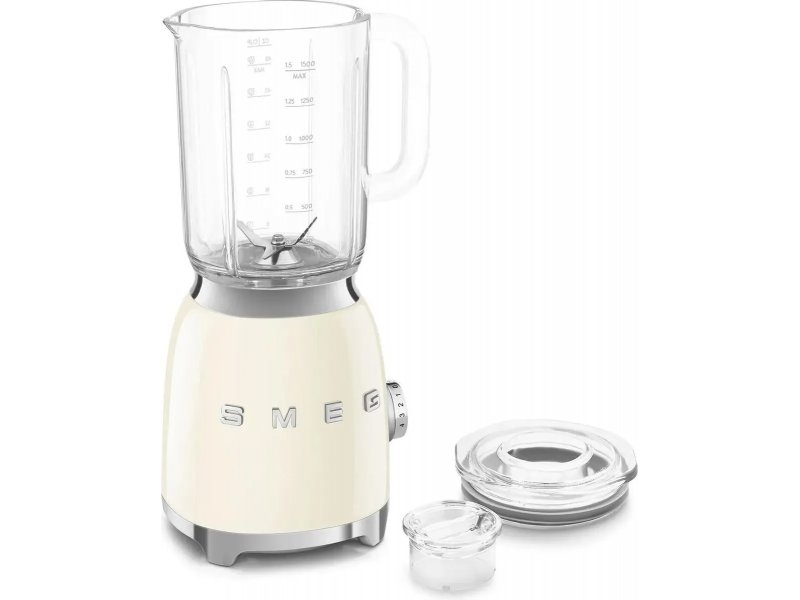 Smeg BLF03CREU комплектация — блендер с дополнительными насадками и крышками в наборе