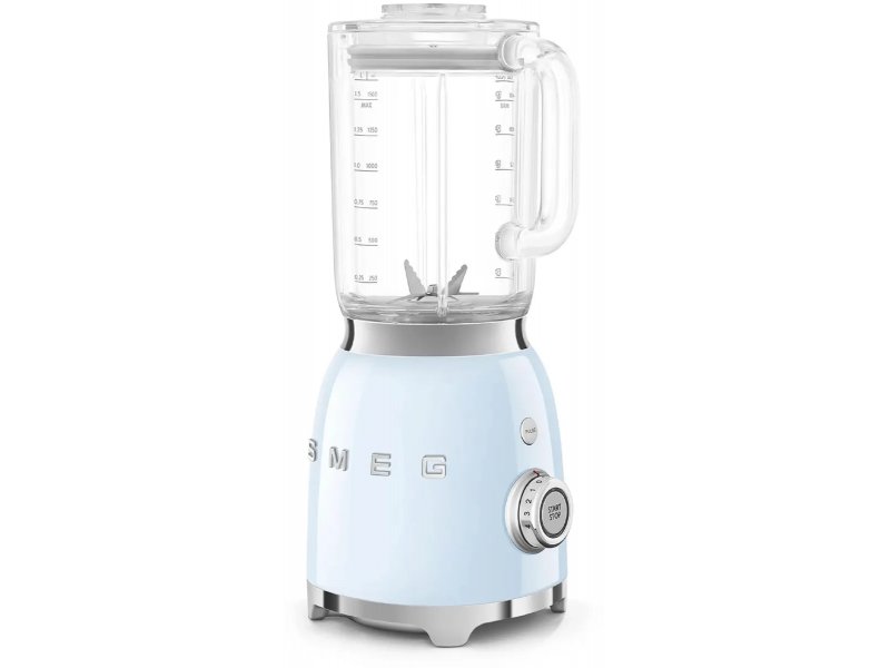 Smeg BLF03PBEU — боковой профиль, металлический корпус с изгибами, кувшин с градуировкой, органы управления сбоку
