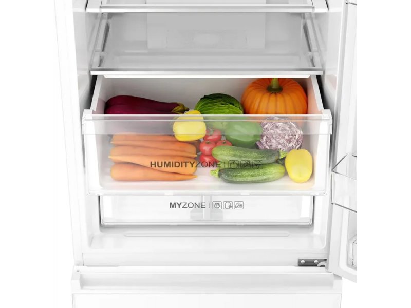 Haier C4F640CGWGU1 ящики HumidityZone и MyZone с овощами — контроль влажности нижней части холодильника