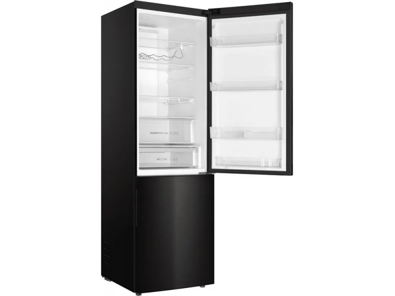 Haier C4F740CBXGU1 — открытые двери под углом, полки холодильного и морозильного отделений