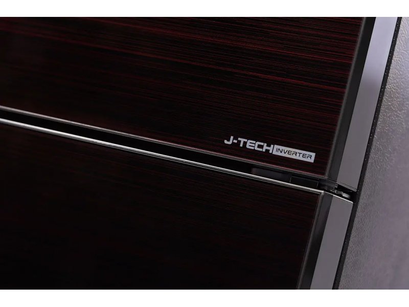 Sharp SJXP59PGRD — технология J-Tech Inverter, глянцевая чёрная поверхность, хромированная полоса