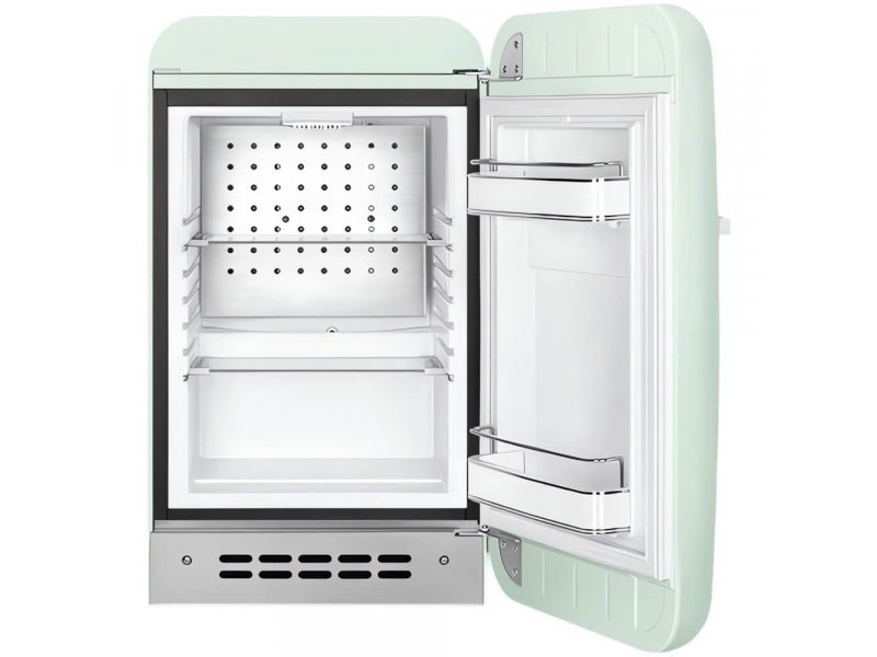 Smeg FAB5LBL6 внутреннее устройство &mdash; две стеклянные полки, две полки на дверце, LED-освещение