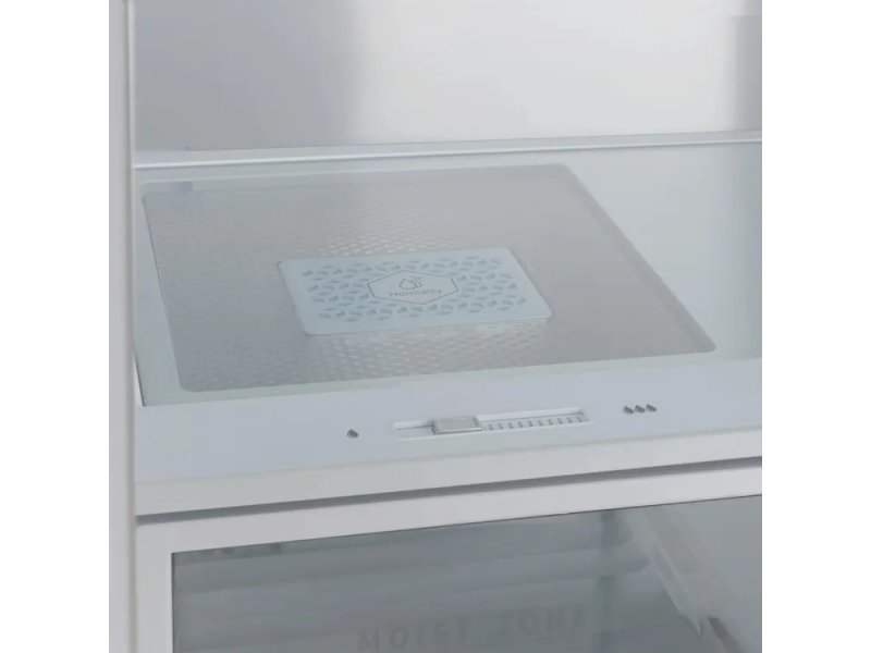 Tesler RCD-547BI — полка холодильного отделения из стекла, зона сохранения свежести с регулировкой влажности