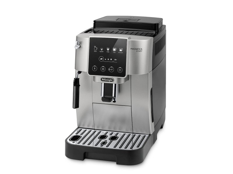 DeLonghi ECAM220.30.SB — трёхчетвертной вид, корпус серебристо-чёрного цвета, поддон и все элементы конструкции