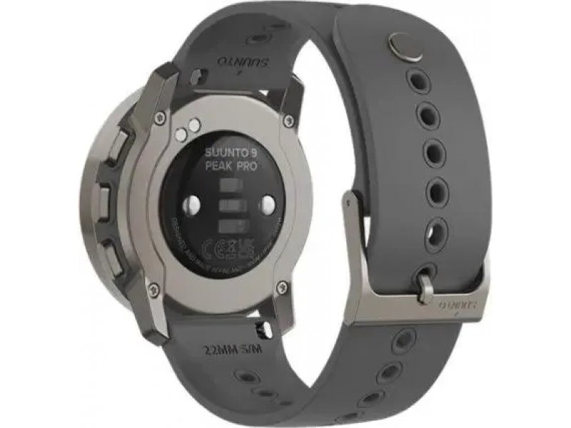Suunto 9 Peak Pro — задняя крышка из титана с датчиками зарядки и крепления браслета