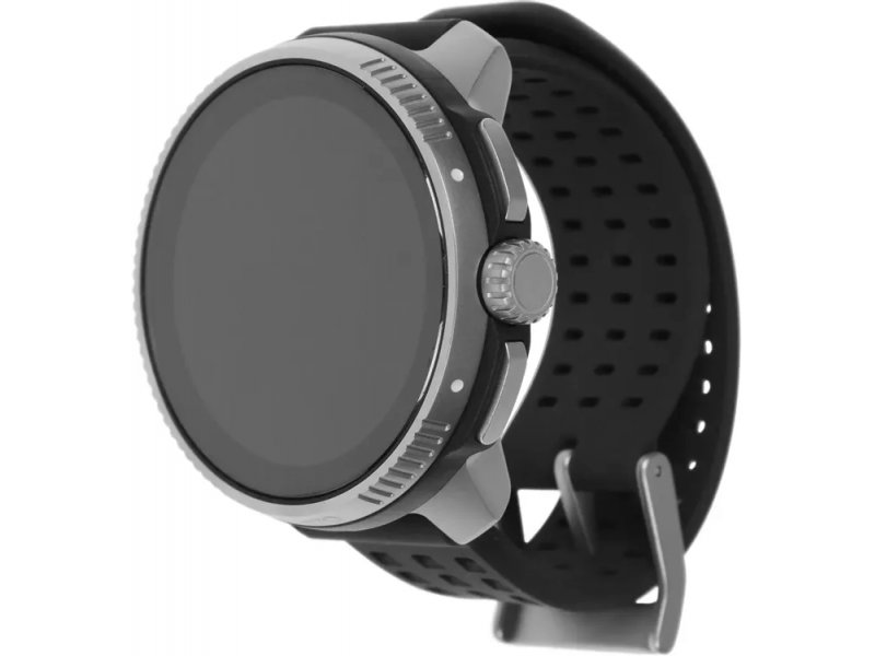 Suunto Race — профиль корпуса, толщина 14 мм, боковая поверхность с кнопками управления