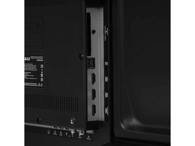 Akai TA43BQ900 задняя панель — разъёмы HDMI 2.0 ×3, USB, оптический выход и аудиовыходы