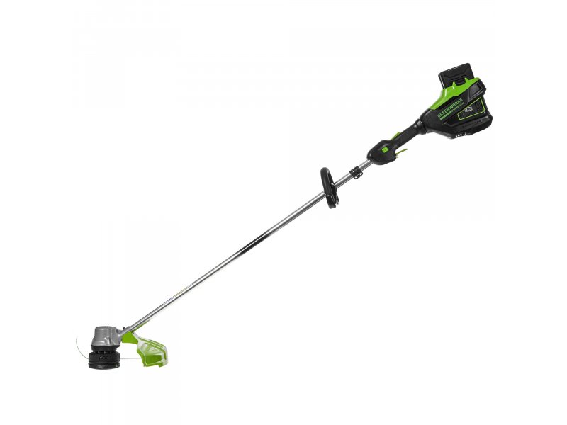 Greenworks GD82LTK5 в сборе, вид сбоку &mdash; длина штанги и пропорции инструмента