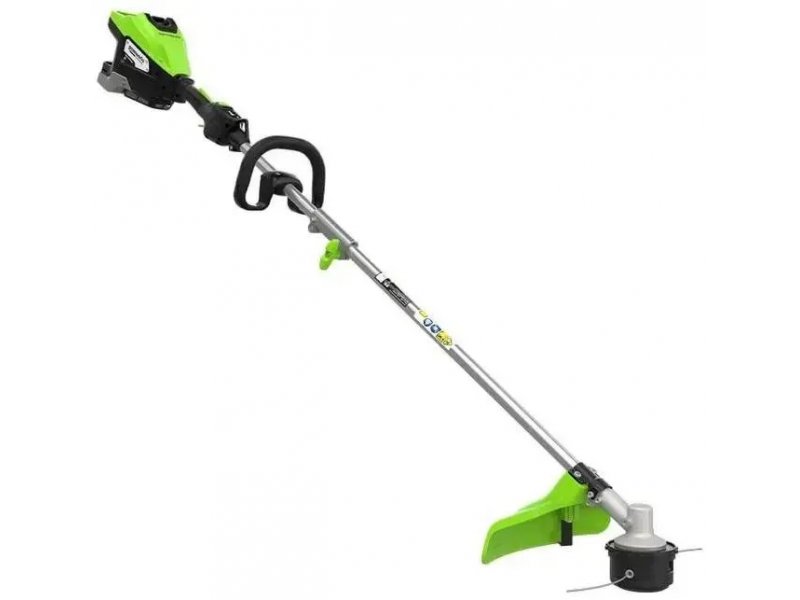Greenworks ST161S вид под углом — длина штанги 115 см, эргономичная D-рукоятка и рабочая головка