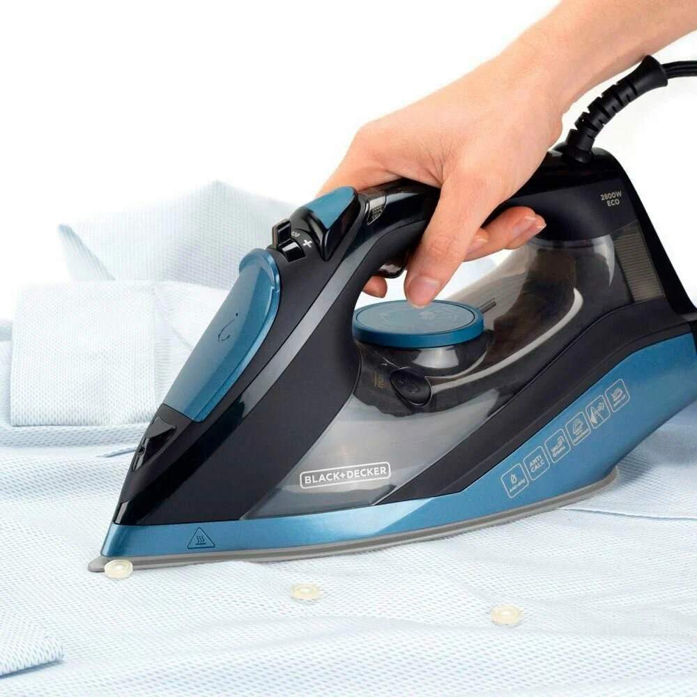 Утюг BLACK+DECKER BXIR2801E, 2800Вт, черный/синий