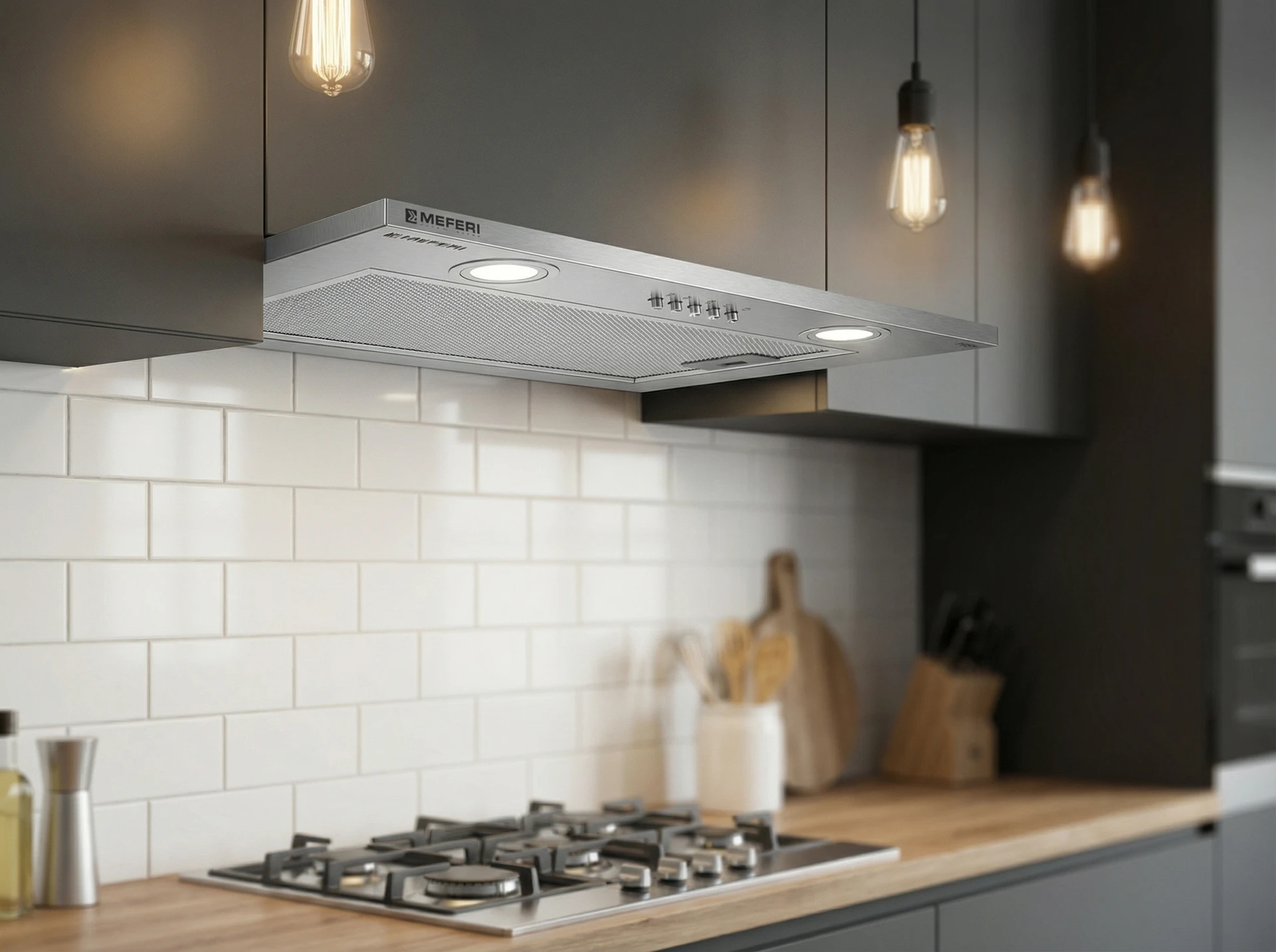 Meferi Light InBox52IX в интерьере кухни &mdash; встроена в гарнитур, не видна снаружи