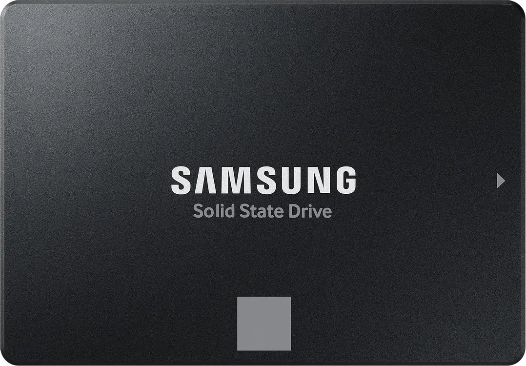 Samsung 870 Evo 1 ТБ — вид накопителя 2.5 дюйма SATA III сверху