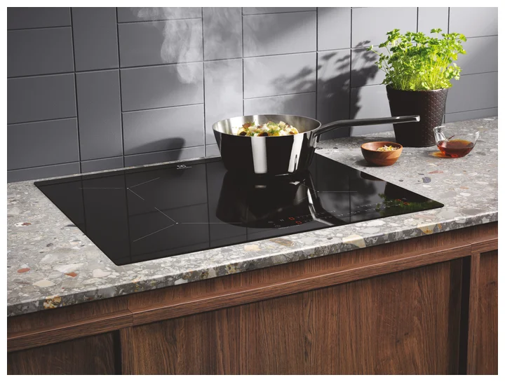 Индукционная варочная панель Electrolux CIL61443C