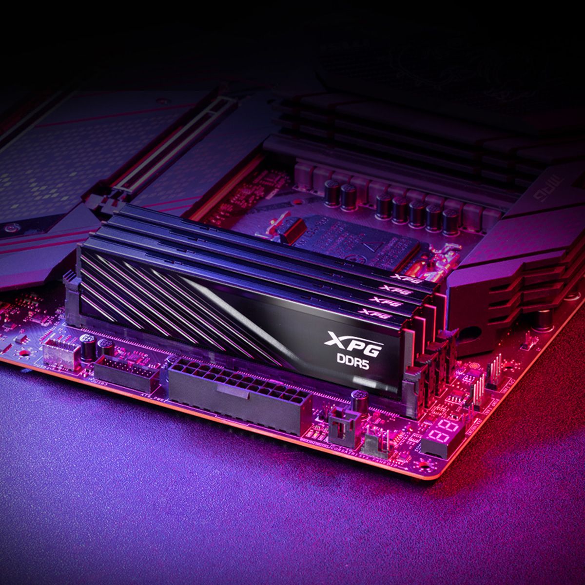 ADATA Lancer AX5U6400C3216G-DTLABBK два модуля DDR5 в комплекте