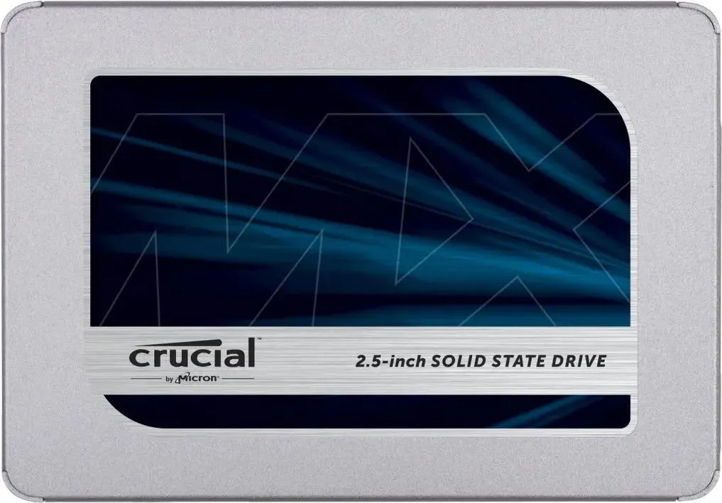 Crucial MX500 CT4000MX500SSD1 4TB вид спереди — логотип и маркировка на серебристом корпусе 2.5 дюйма