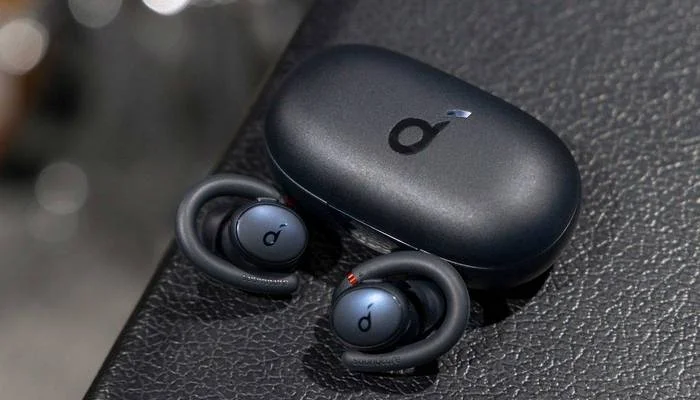 Anker Soundcore Sport X10 красный &mdash; поворотный ушной крючок 210&deg;