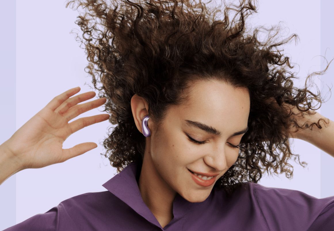 Huawei FreeBuds 6 — форм-фактор капля, анатомический дизайн