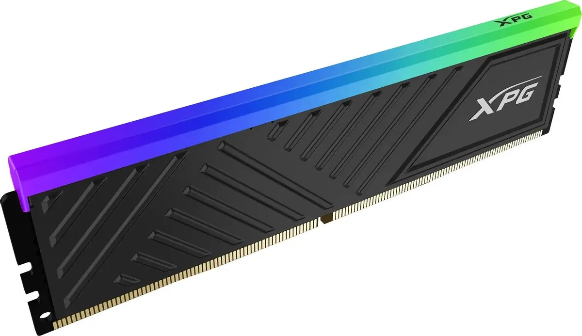 ADATA Gammix AX4U320016G16A-SBKD35G радиатор и RGB-подсветка вид сбоку
