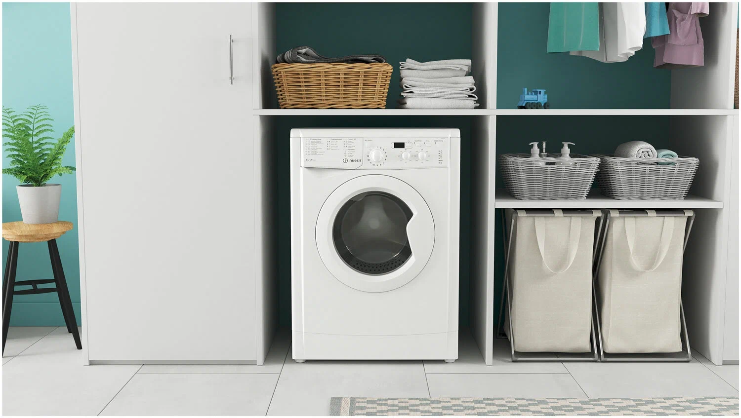 Indesit IWSD 6105 CIS L — белая стиральная машина в прачечной с открытыми полками