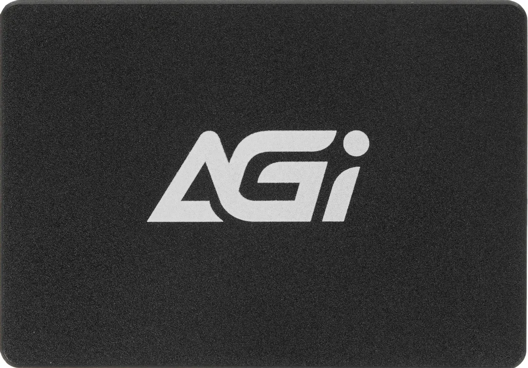 AGI AI238 1ТБ SSD накопитель 2.5 SATA общий вид спереди