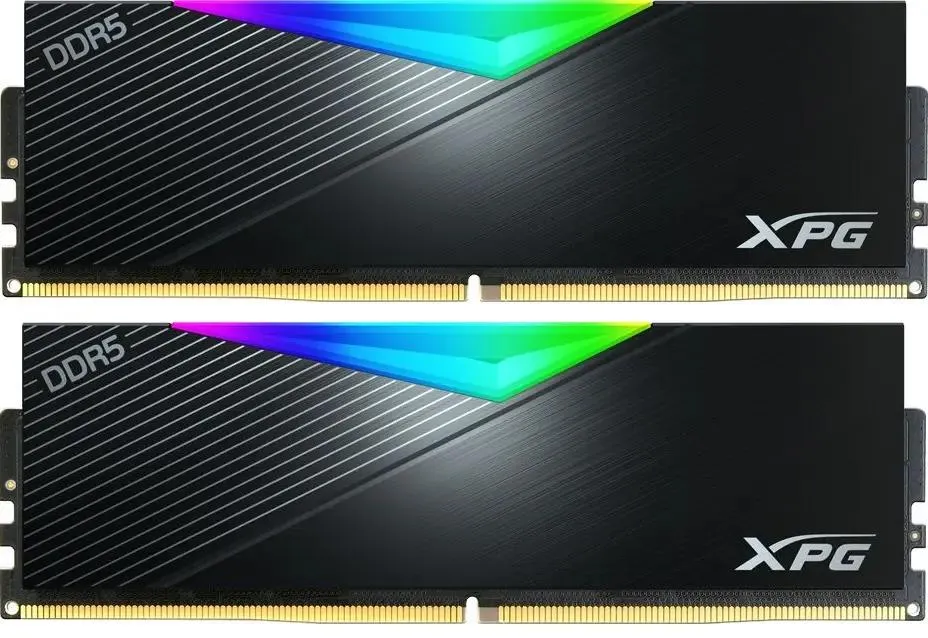 ADATA Lancer AX5U6400C3232G-DCLARBK радиатор с RGB-подсветкой крупным планом