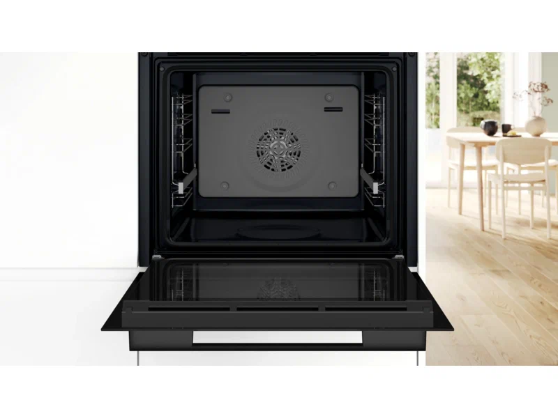 Bosch HUA736EG0T встраиваемый духовой шкаф с открытой дверцей в кухонной нише
