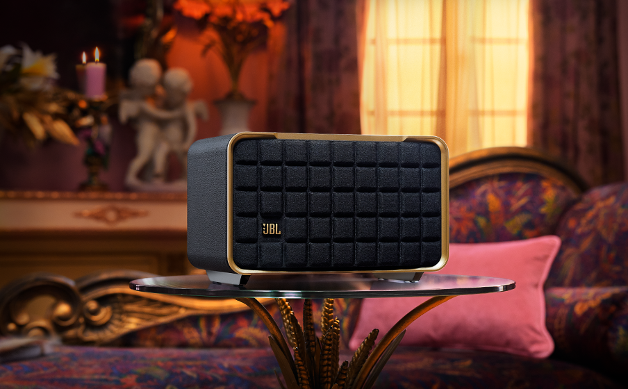 JBL Authentics 200 черный вид сбоку динамики и корпус крупным планом