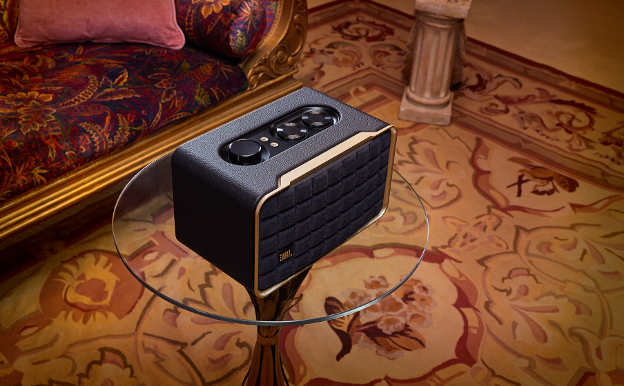 JBL Authentics 200 черный разъёмы USB-C и USB-A интерфейсы подключения