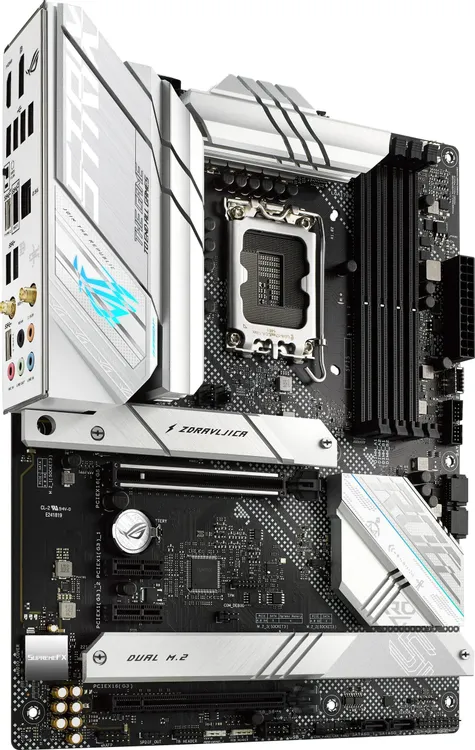 ASUS ROG Strix B660-A Gaming WiFi D4 вид сбоку — разъёмы задней панели, порты USB и видеовыходы