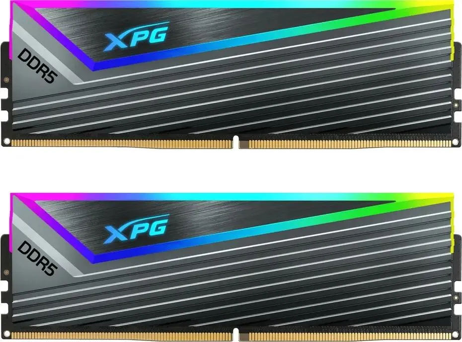 ADATA Caster AX5U6400C3216G-DCCARGY DDR5 6400 МГц радиатор с RGB-подсветкой крупным планом