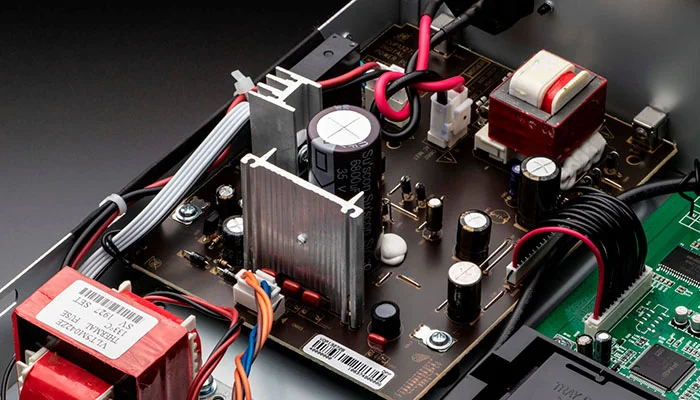 Denon DCD-900NE — CD-проигрыватель c USB-входом. Denon DCD-900NE — CD-проигрыватель c USB-входом.