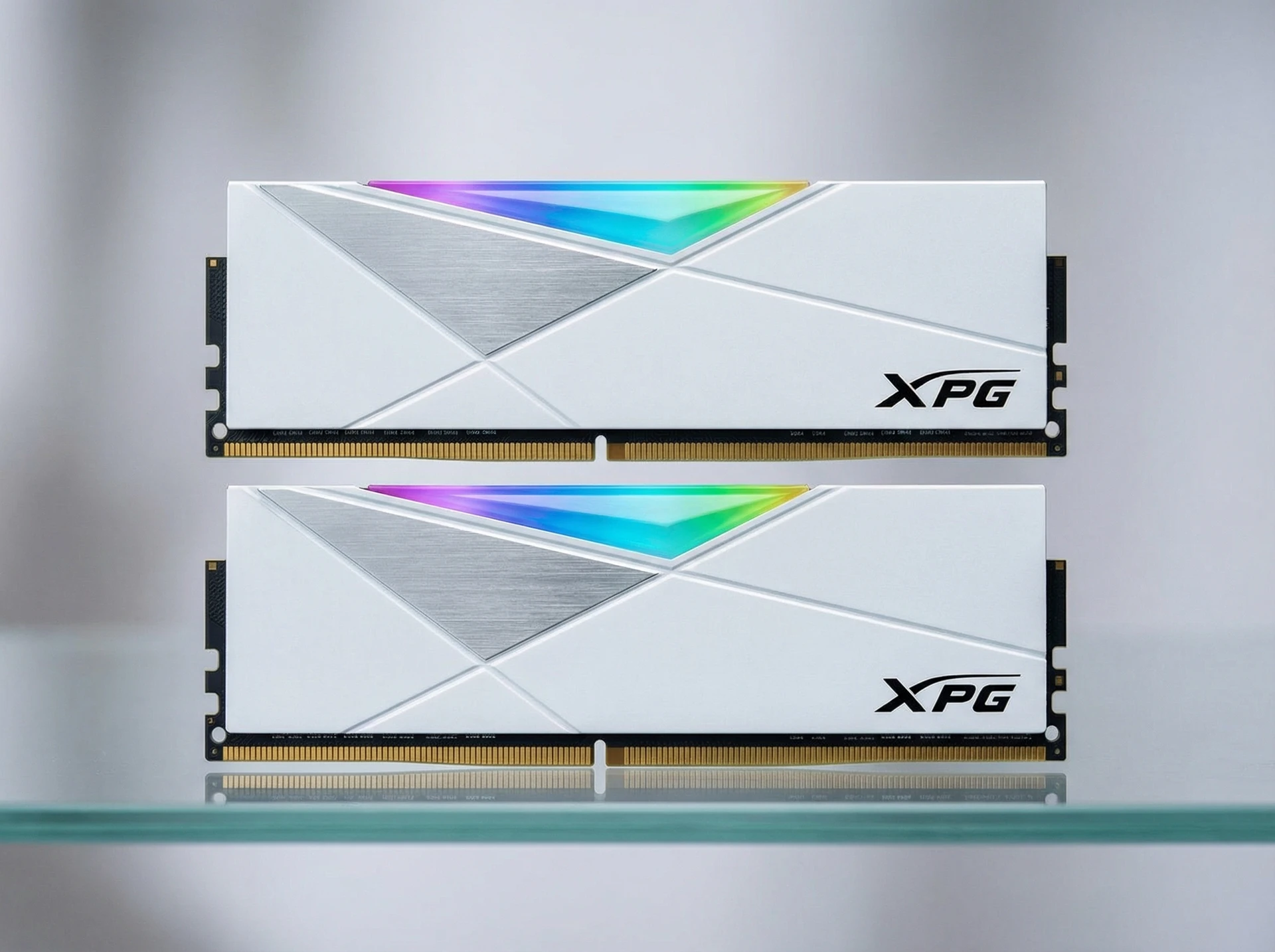 Оперативная память ADATA Spectrix AX4U320016G16A-DW50, DDR5 2х 16ГБ 3200 МГц, DIMM, RTL - фото в интерьере