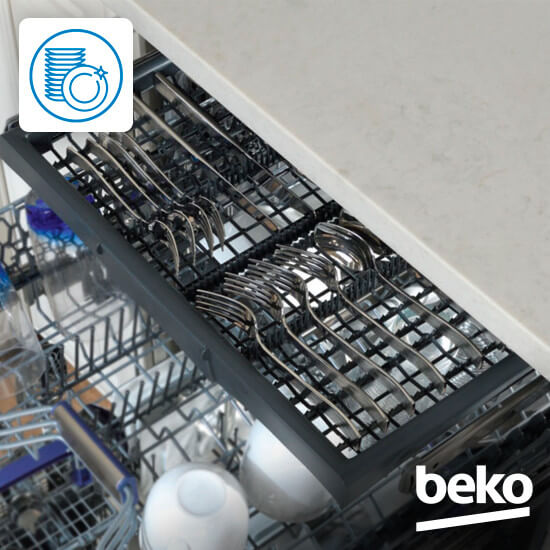 Beko BDFS26130WA внутренняя камера из нержавеющей стали с тремя корзинами и системой распыления