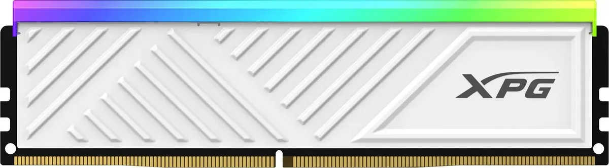 ADATA Spectrix AX4U360016G18I-SWHD35G белый радиатор RGB-подсветка DDR5 крупный план