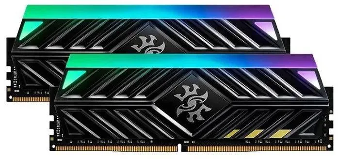 ADATA Spectrix AX4U36008G18I-DT41 DDR4 3600 МГц RGB-подсветка серый радиатор крупный план